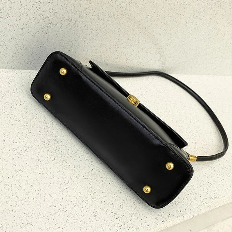 Bolsa Clutch Baguette Lorenza