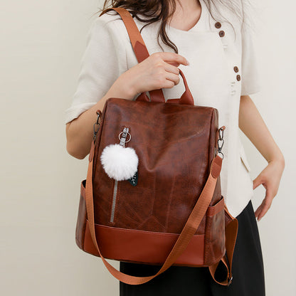 Mochila Feminina Antifurto de Couro  Letícia