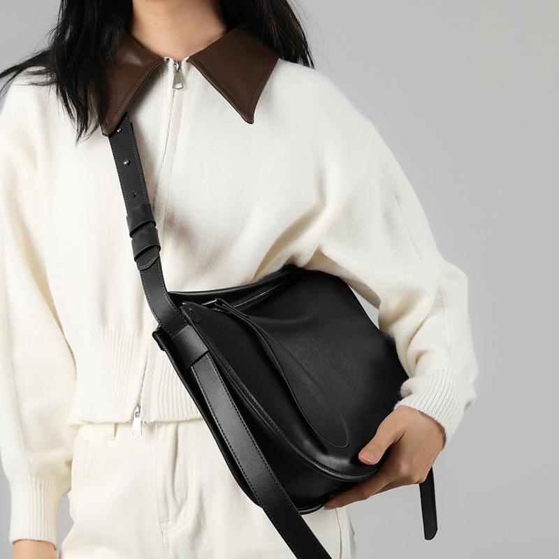 Bolsa de Ombro de Luxo Lira