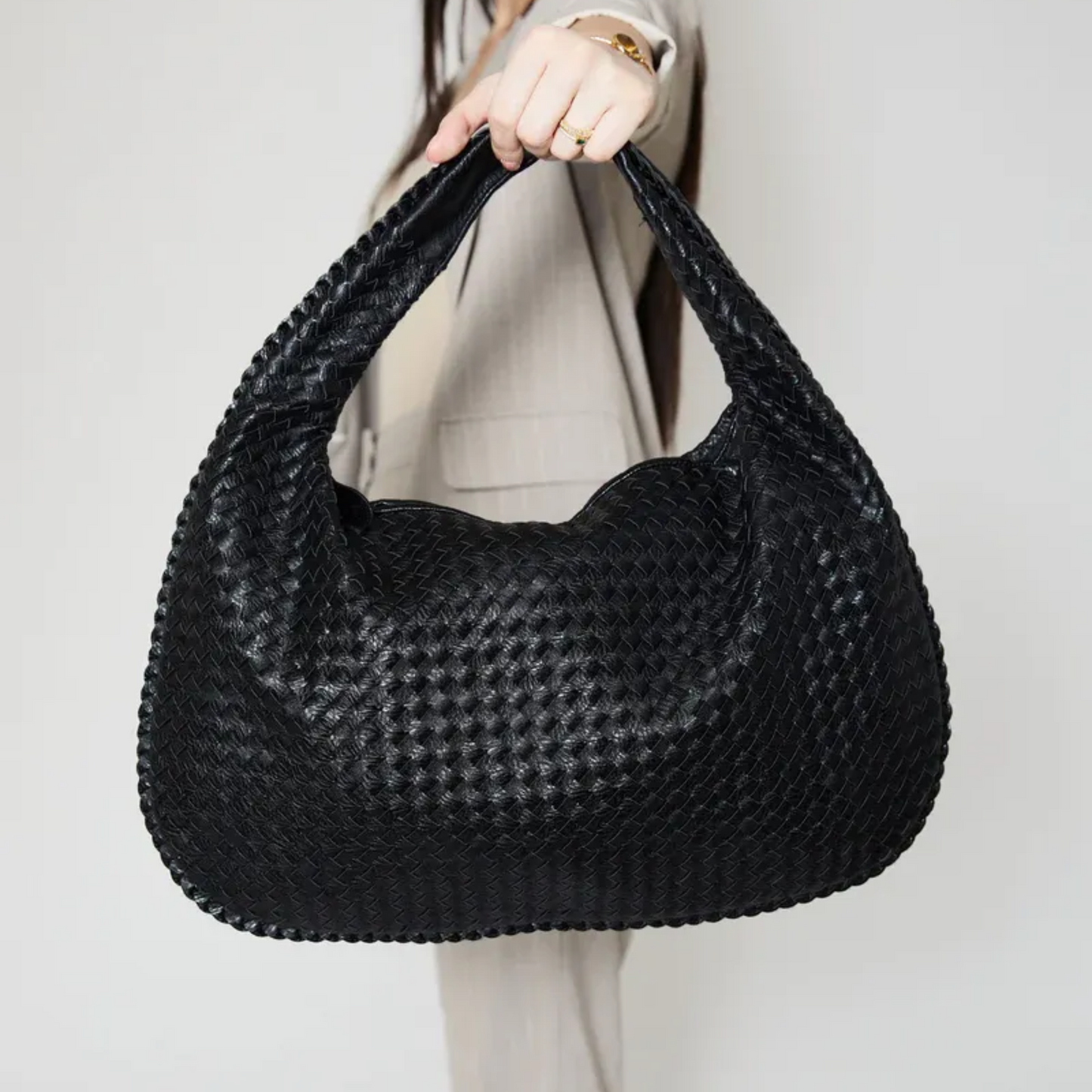 Bolsa de Ombro em Couro Trançado Élen