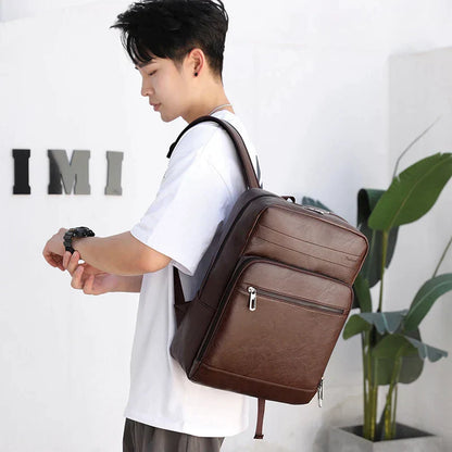 Mochila Masculina em Couro Genuino - Hermez Premium