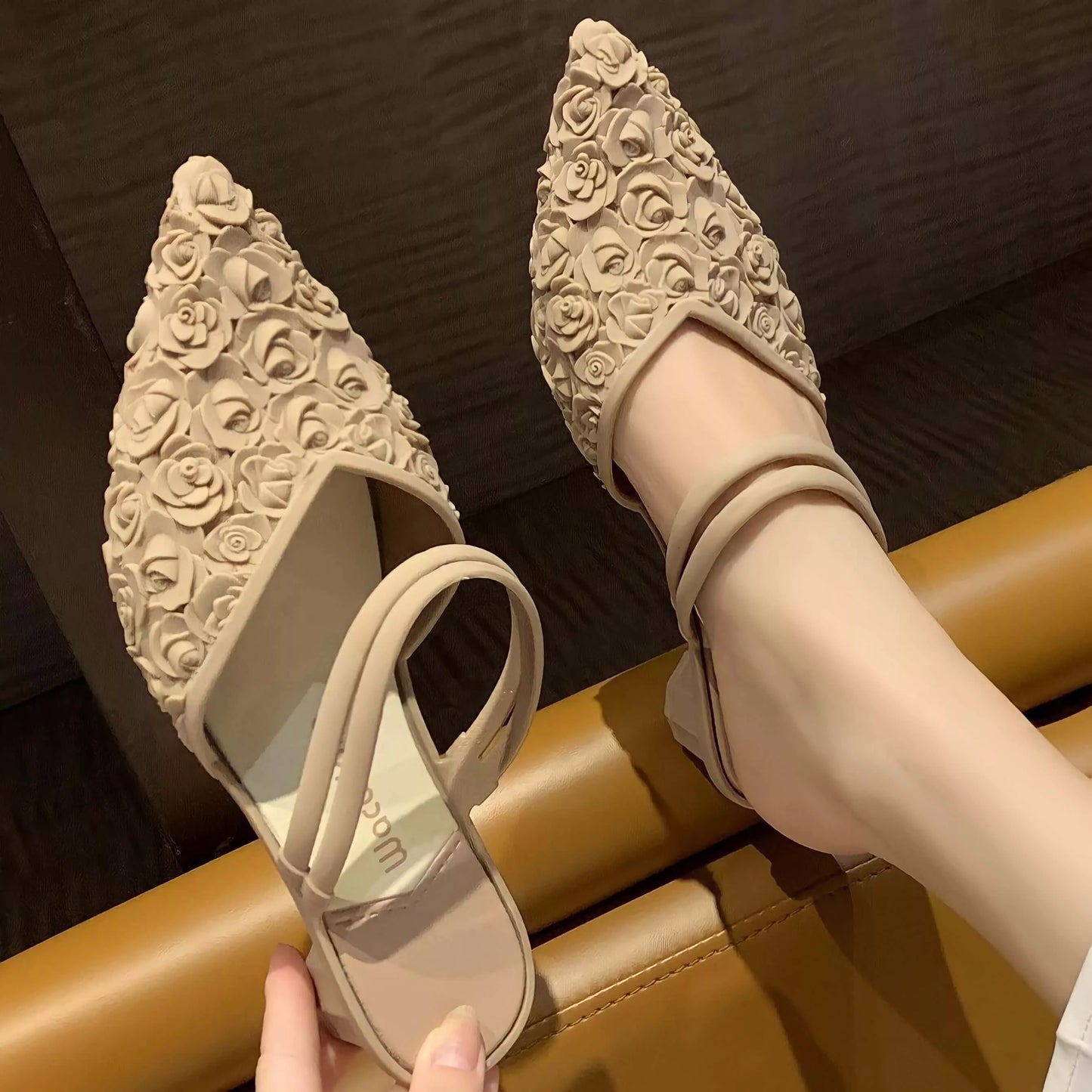 Sandália Feminina Bico Fino Florabelle