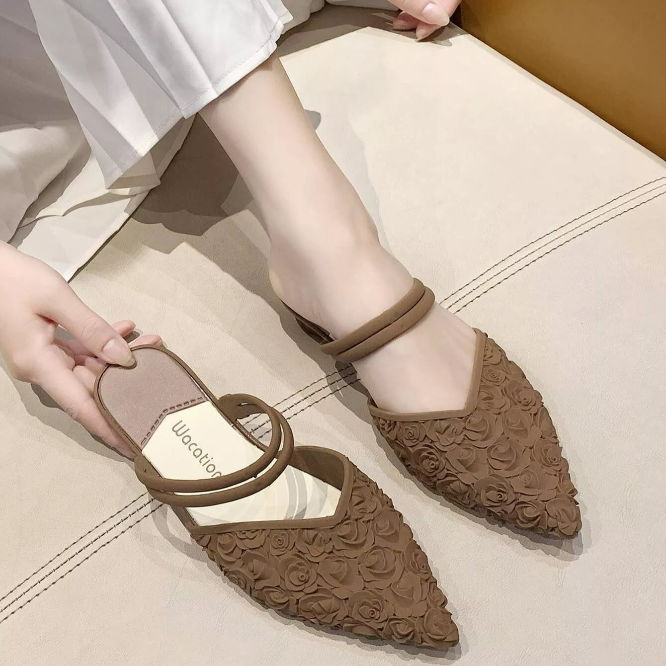 Sandália Feminina Bico Fino Florabelle