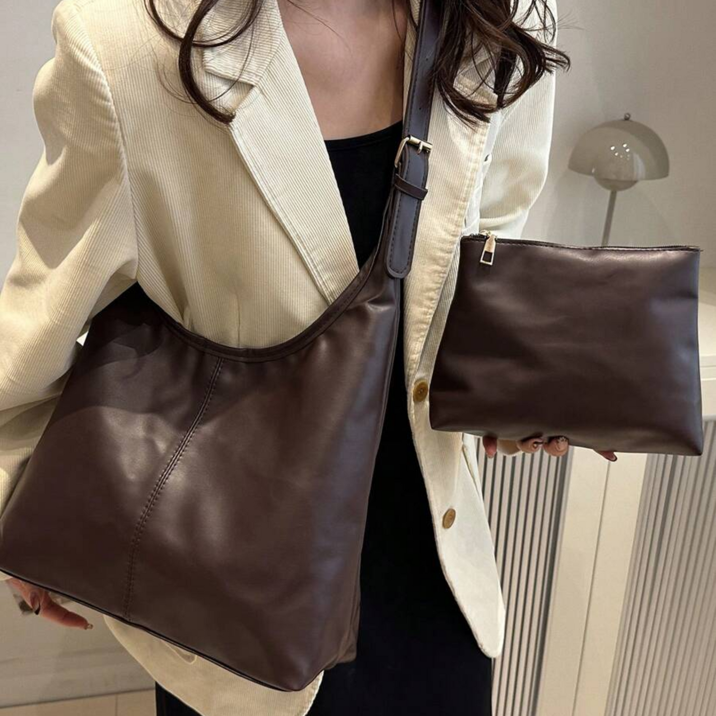 Bolsa de Ombro Soft Moderna + Necessaire de brinde